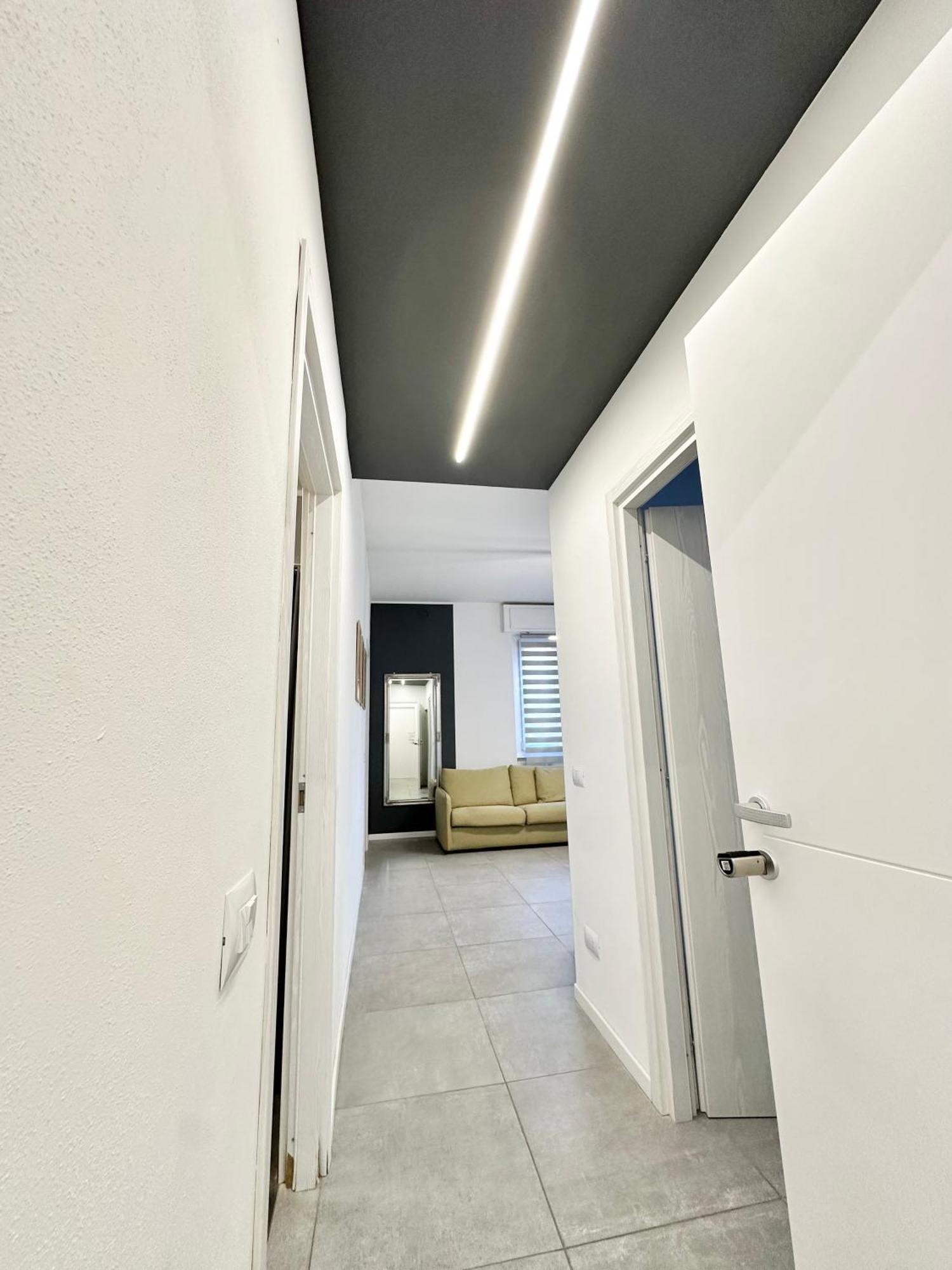Appartamento Dolce Vita - Free Parking Como Exterior foto